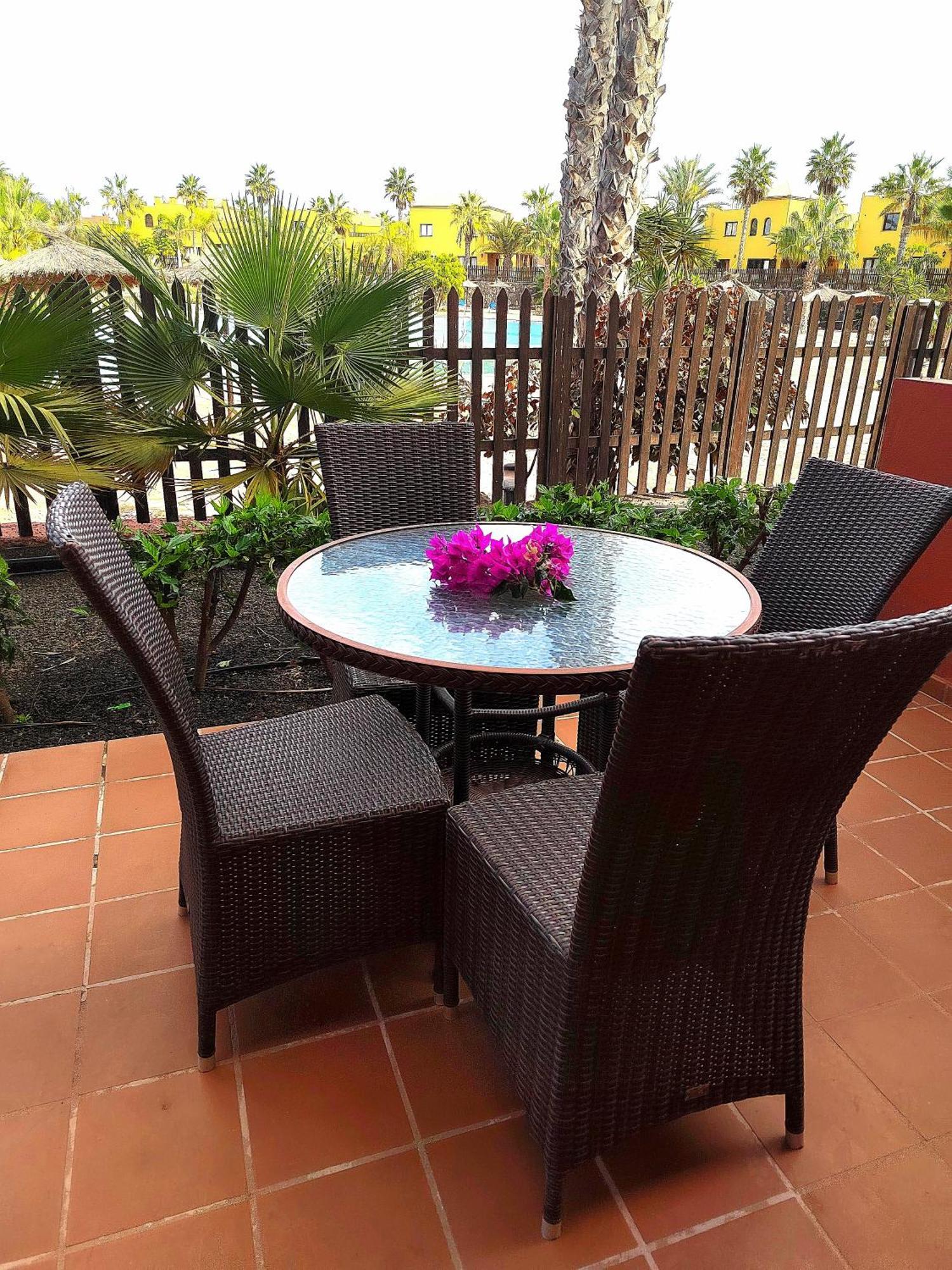 Tamarindo 28, Pool Front,Free Wifi Apartment Corralejo Bagian luar foto